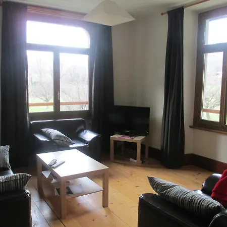 Aidan Manor 3*