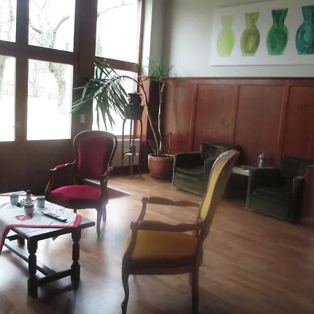 Aidan Manor 3*