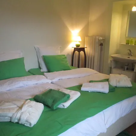 Aidan Manor 3*